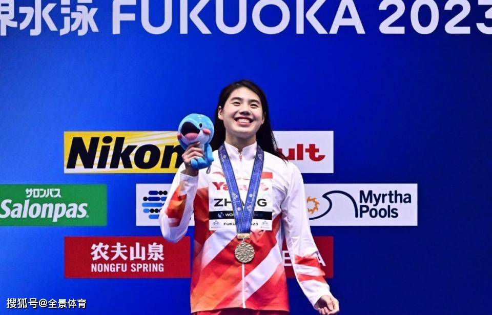 本场比赛罗马19岁青训小将皮西利打进首球，17岁青训小将曼尼尼上演首秀。